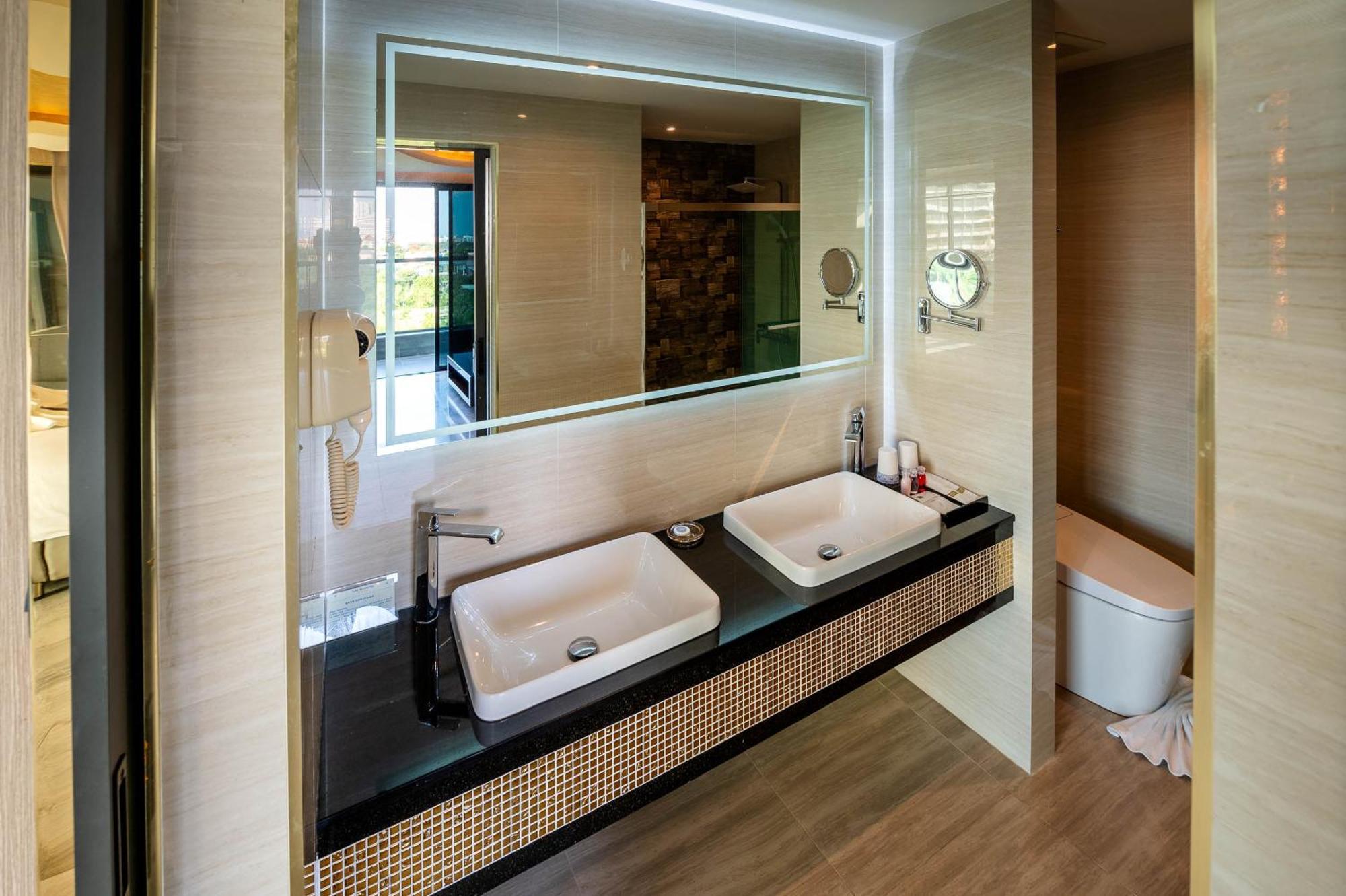 The Tj Hotel Jomtien Exterior photo