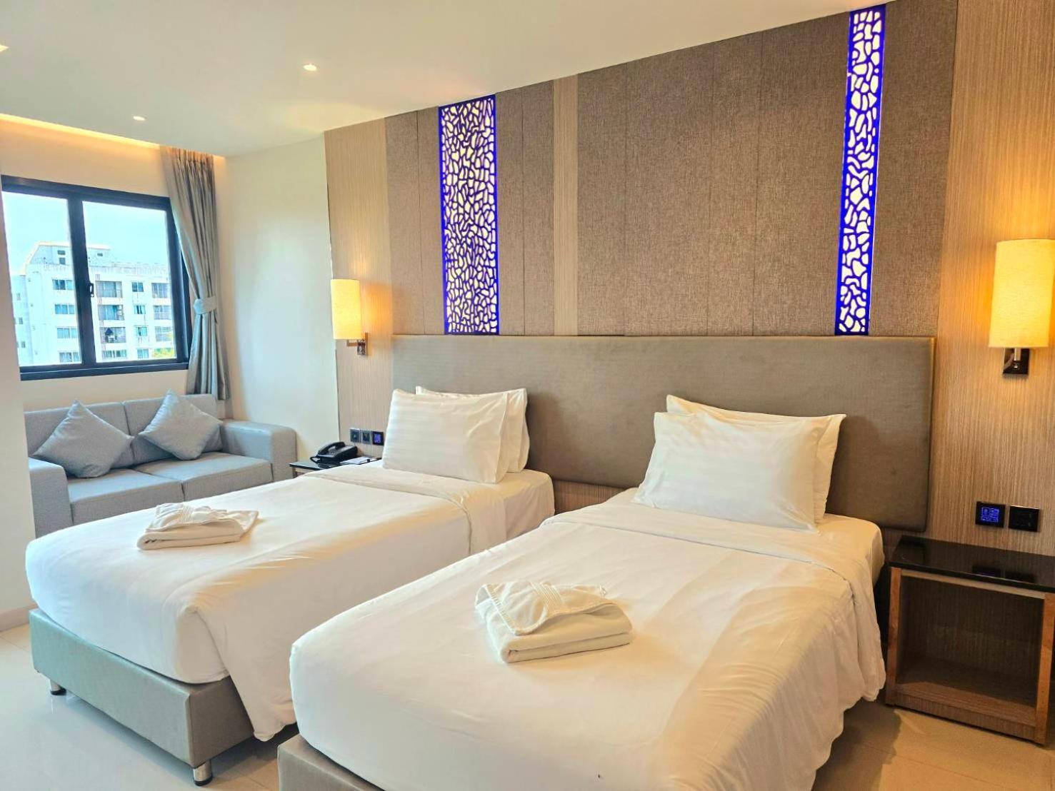The Tj Hotel Jomtien Exterior photo