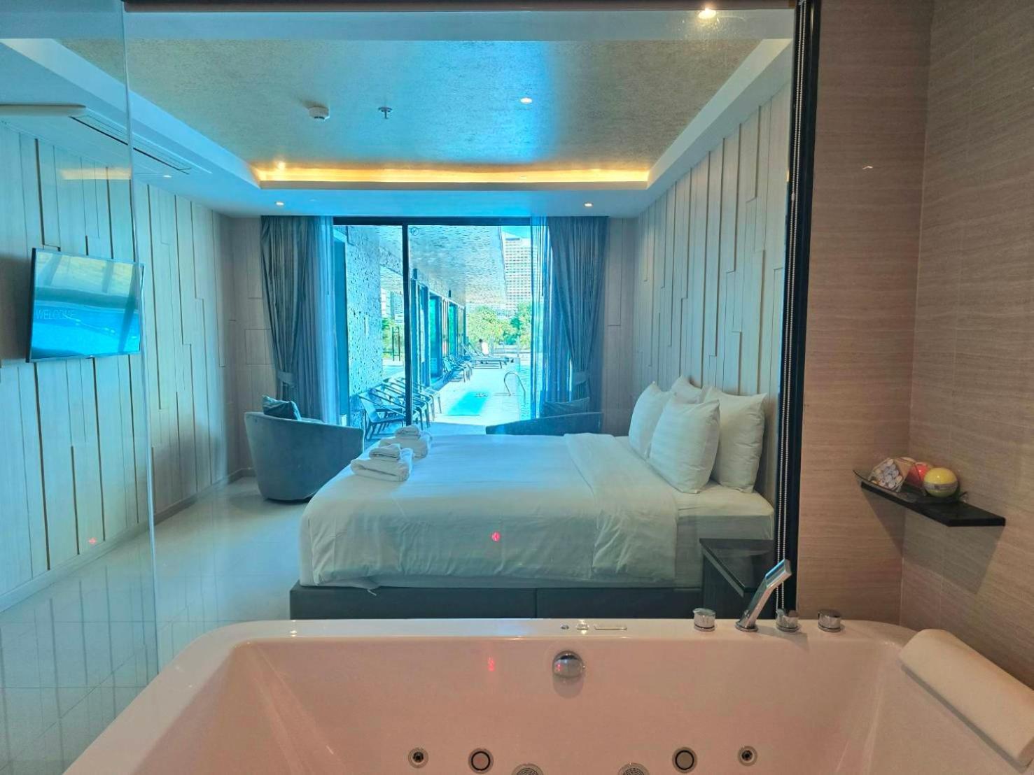 The Tj Hotel Jomtien Exterior photo