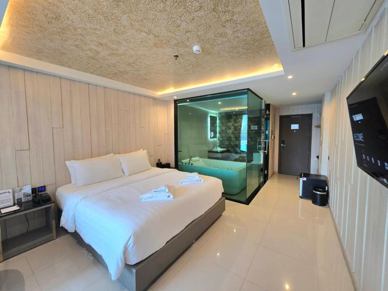 The Tj Hotel Jomtien Exterior photo