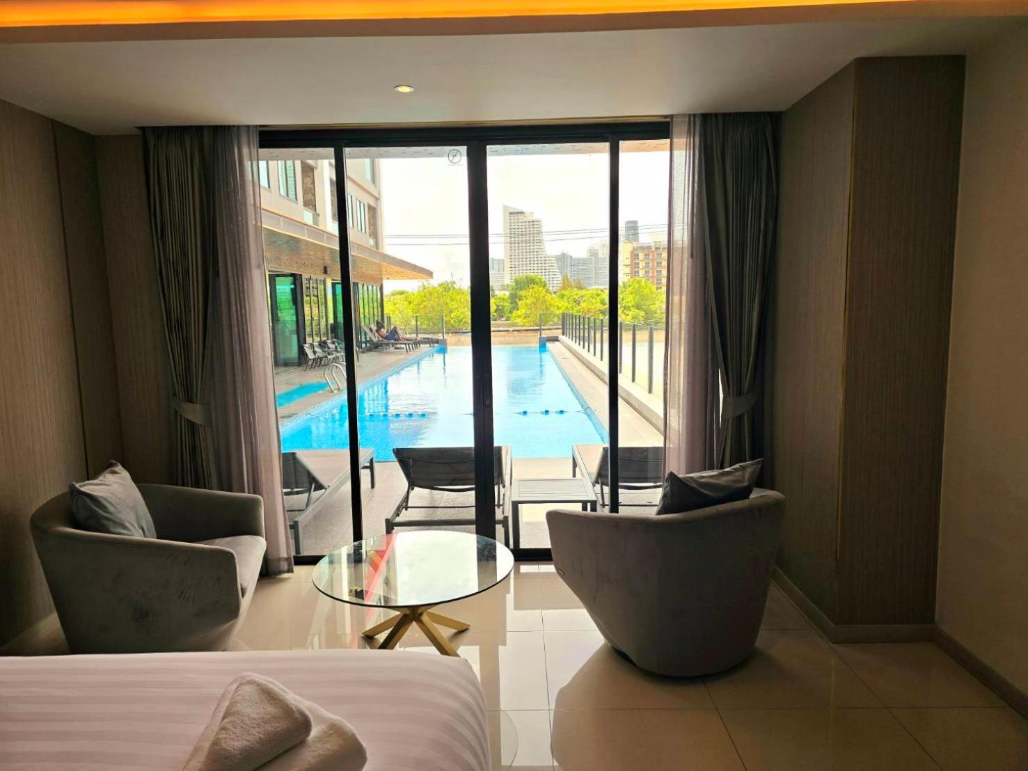 The Tj Hotel Jomtien Exterior photo