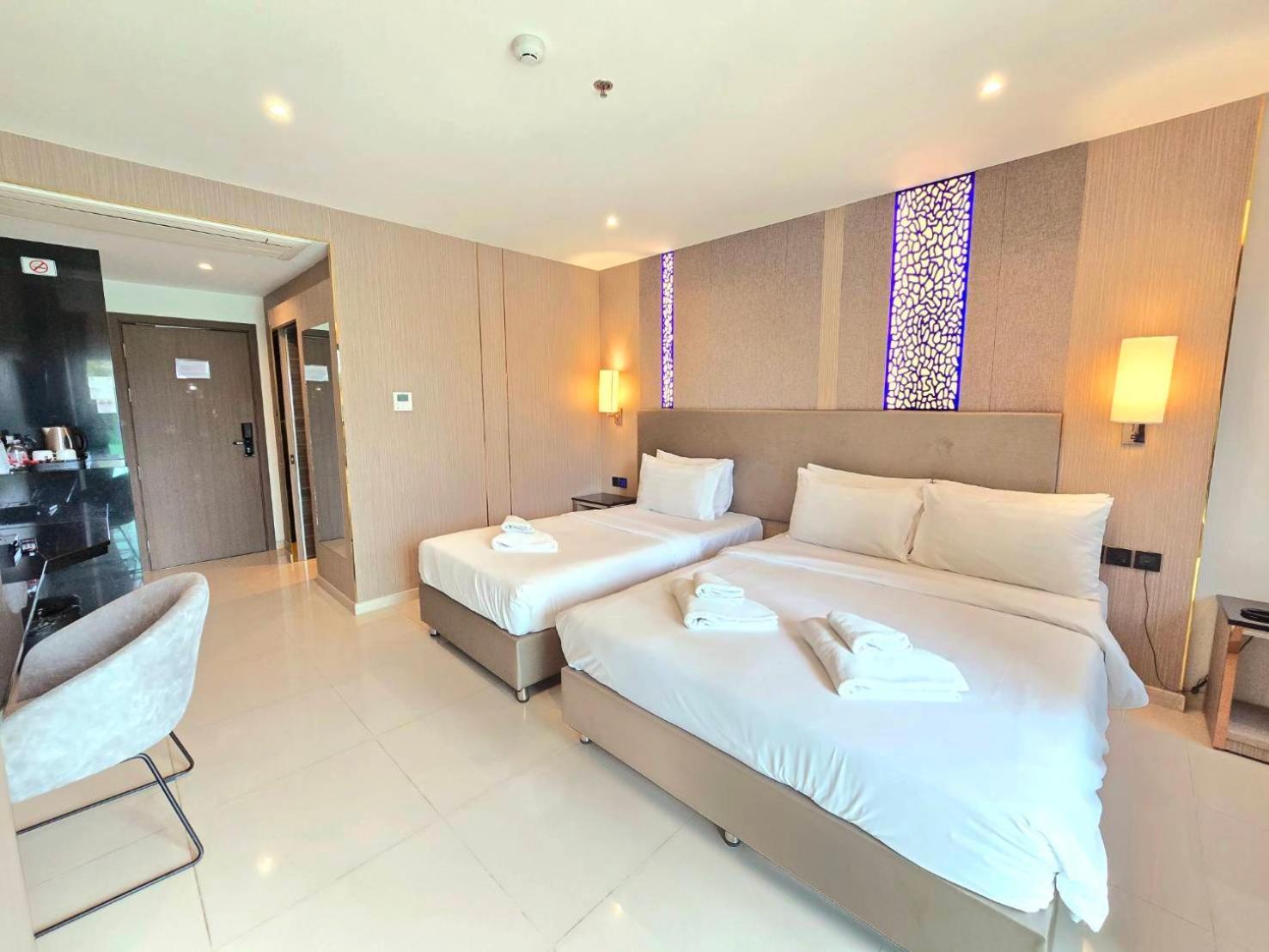 The Tj Hotel Jomtien Exterior photo