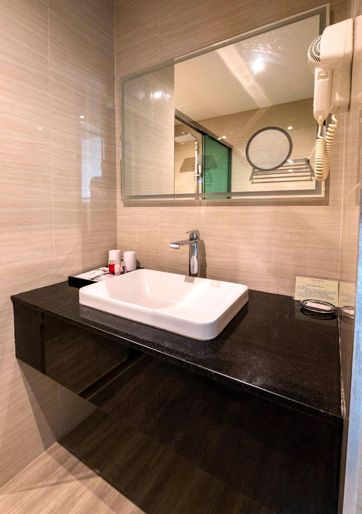 The Tj Hotel Jomtien Exterior photo